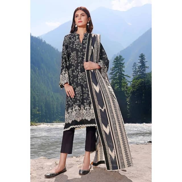 Ideas Khaddar Printed Unstitched Suit K-32044B 3PC