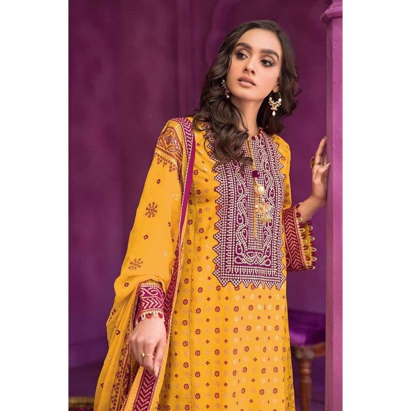 Embroidered Chunri Lawn Unstitched Suit With Chiffon Gold and Lacquer Printed Dupatta BM-32009 3PC