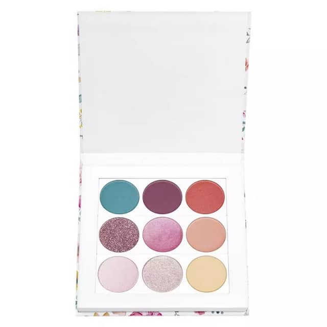 essence BLOOM BABY BLOOM Eyeshadow Palette - 01 Poppy Colors On Me