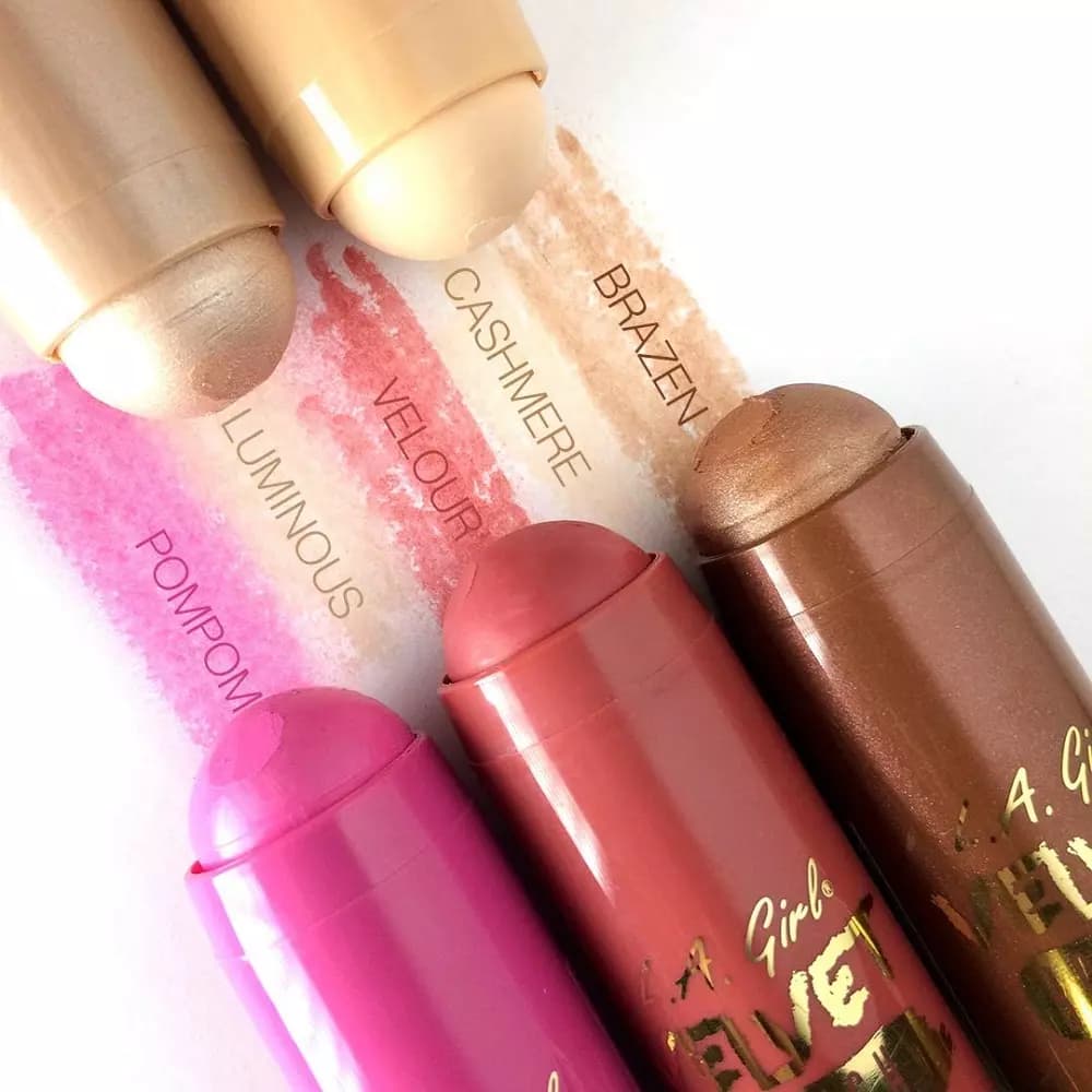 LA Girl Velvet Contour Stick