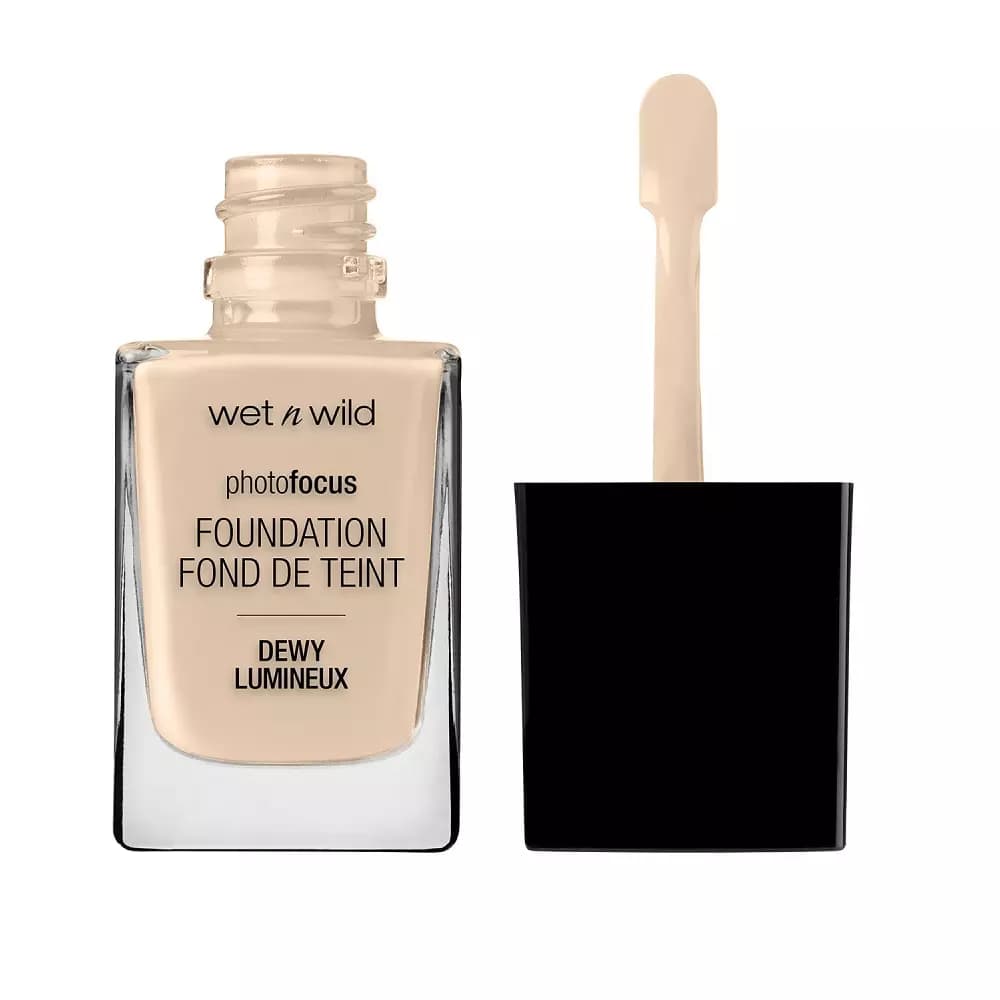 Wet n Wild Photo Focus Dewy Foundation