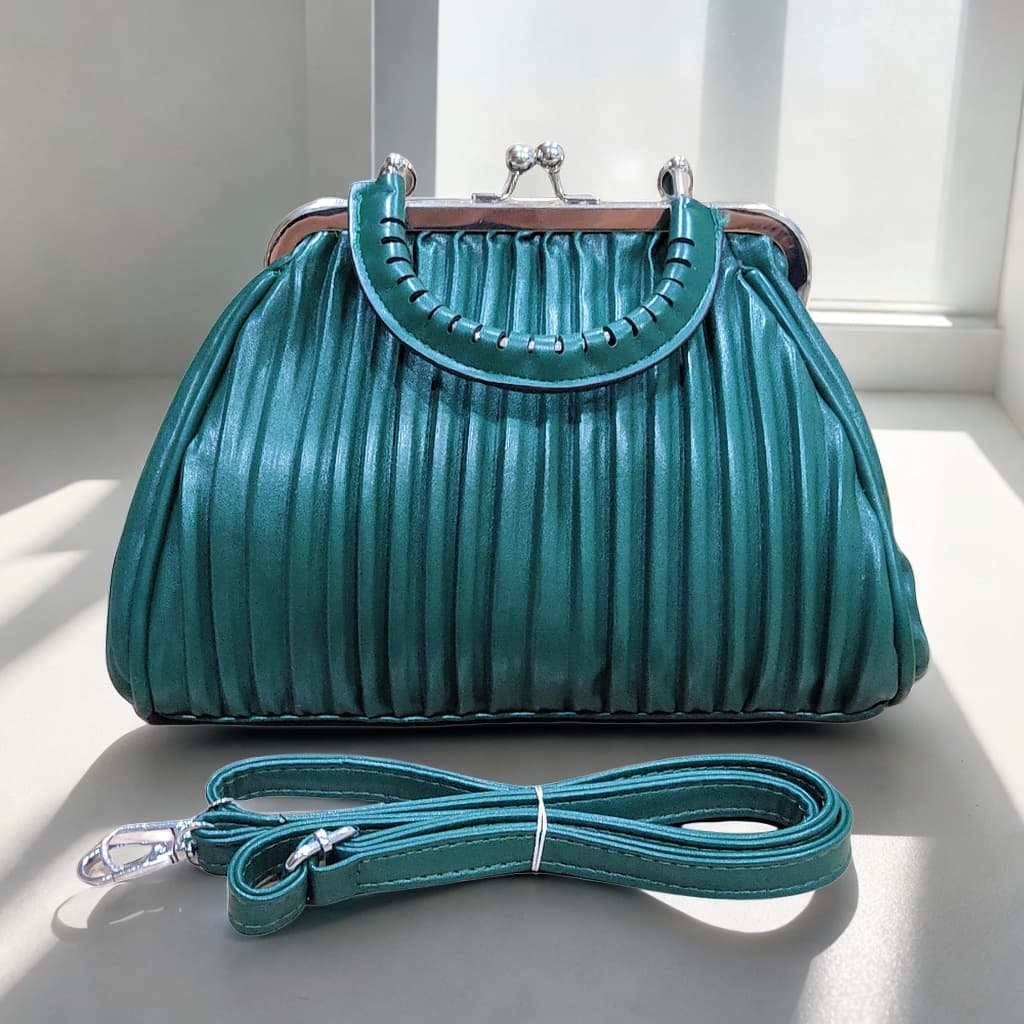Bags and Satchels by Vegas.pk Leather Doctor Bag 8883
