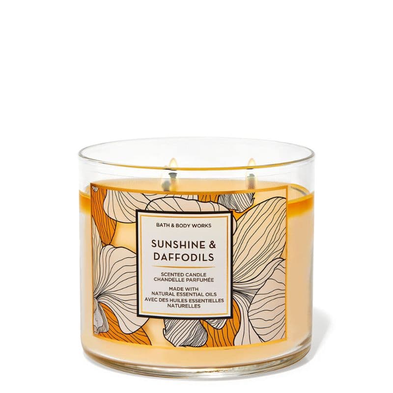 Bath and Body Works Sunshine's and Daffodils 3 Wicks Candle