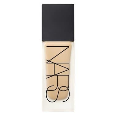 Nars All Day Luminous Weightless Foundation