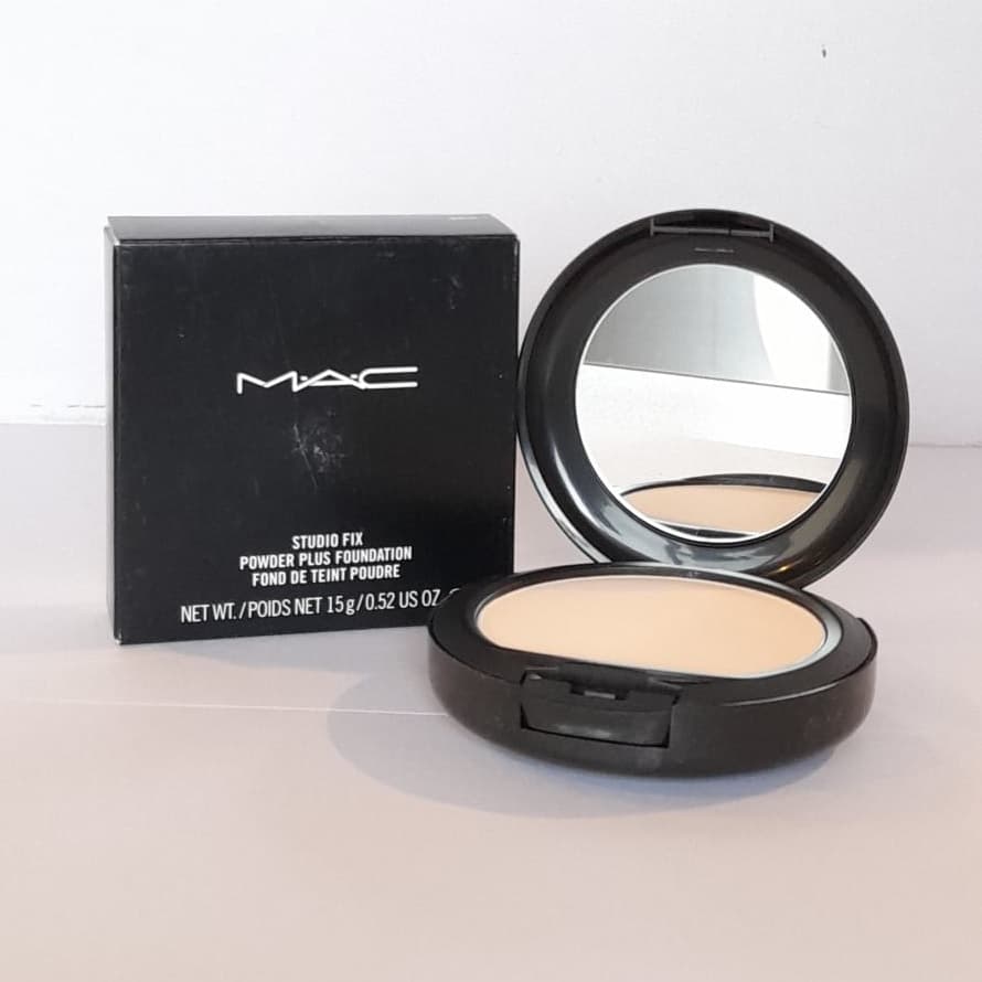 Mac Studio Fix Powder Plus Foundation NW (Old Packaging)